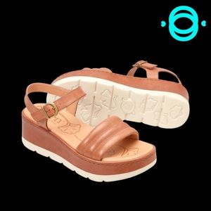 Born Faro Wedge in Brown (Cognac)